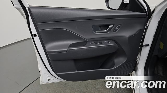 Hyundai Kona 2023 — photo 14