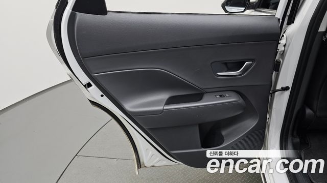 Hyundai Kona 2023 — photo 15