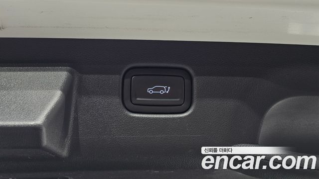 Hyundai Kona 2023 — photo 35