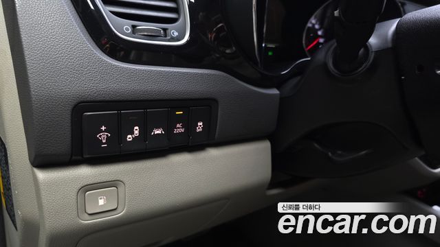 Kia Canival 2017 — photo 29