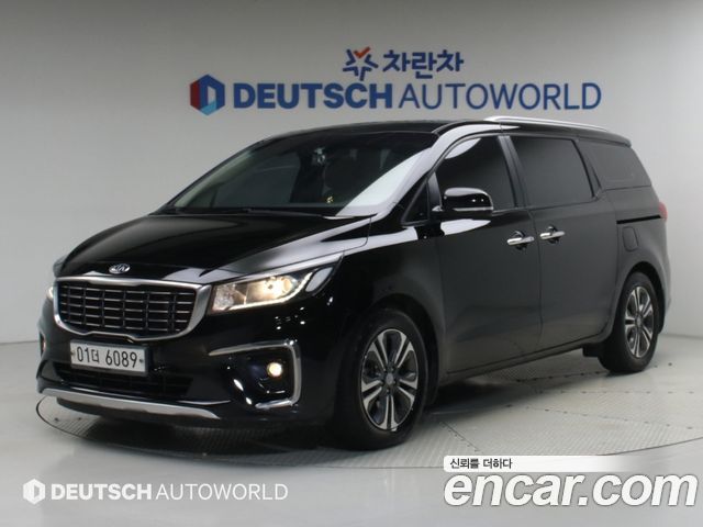 Kia Canival 2019 — photo 1