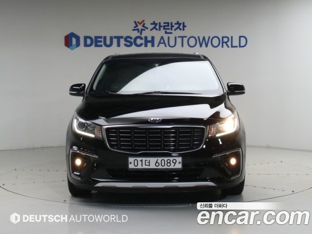 Kia Canival 2019 — photo 3