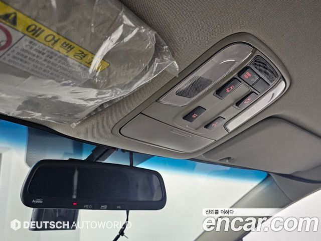 Kia Canival 2019 — photo 18