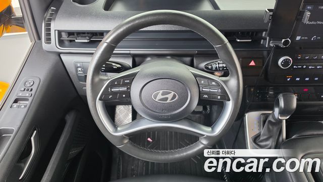 Hyundai Staria 2025 — photo 19