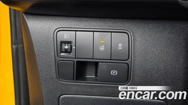 Hyundai Staria 2025 — photo 26