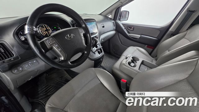 Hyundai Starex 2018 — photo 7