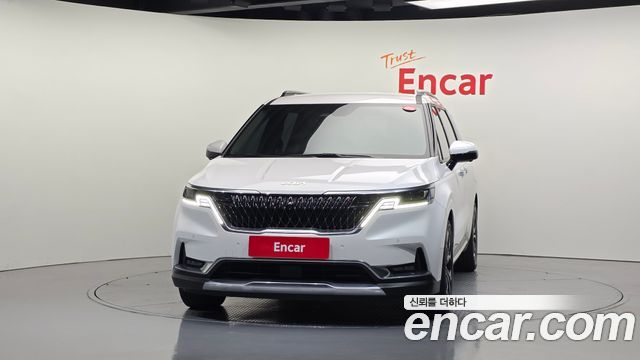 Kia Canival 2021 — photo 3