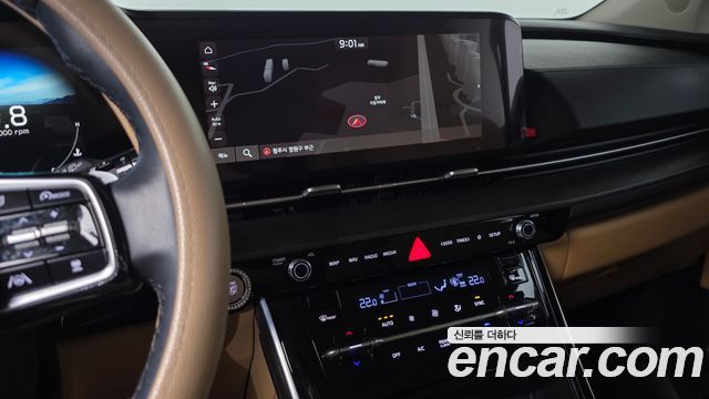 Kia Canival 2021 — photo 11