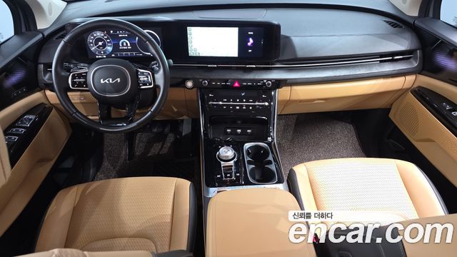 Kia Canival 2023 — photo 7