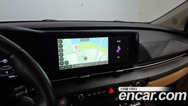 Kia Canival 2023 — photo 13