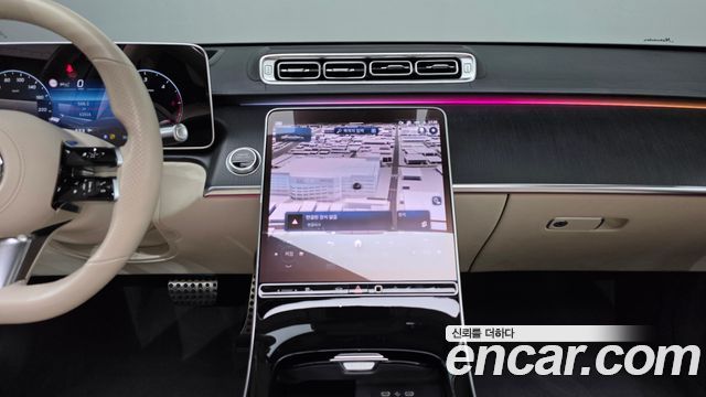 Mercedes-Benz S-Class 2022 — photo 18