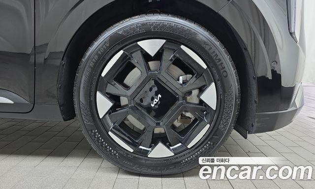 Kia Canival 2025 — photo 7