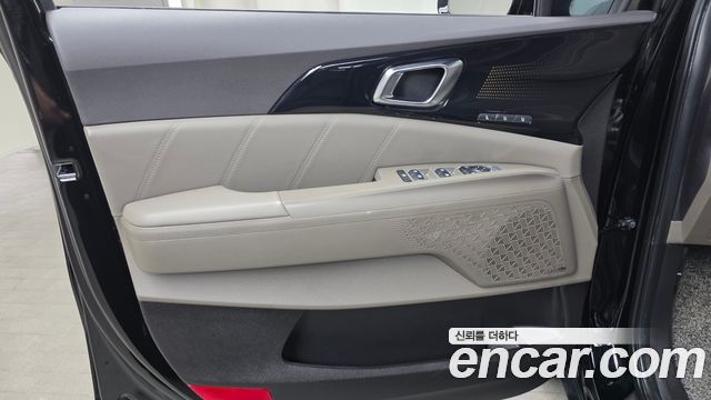 Kia Canival 2025 — photo 15