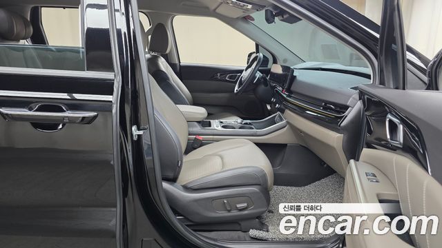 Kia Canival 2025 — photo 16