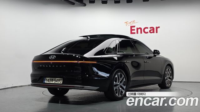 Hyundai Grandeur 2023 — photo 2