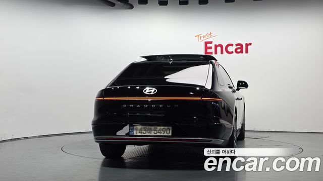 Hyundai Grandeur 2023 — photo 4