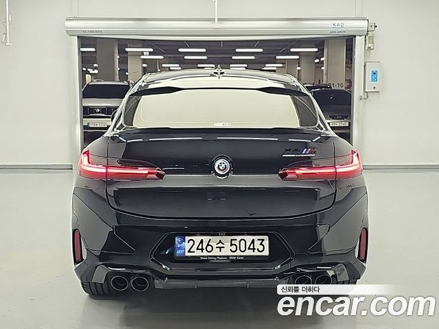 BMW X4M 2023 — photo 3