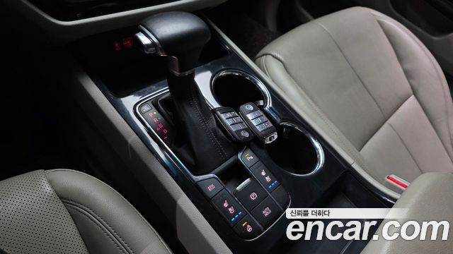 Kia Canival 2019 — photo 12