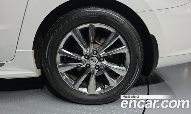 Kia Canival 2019 — photo 7