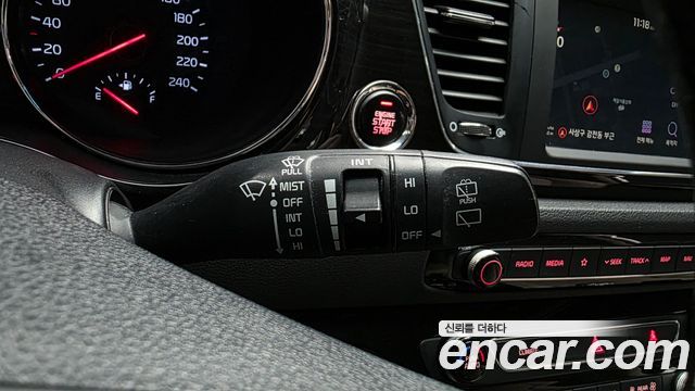 Kia Canival 2019 — photo 27