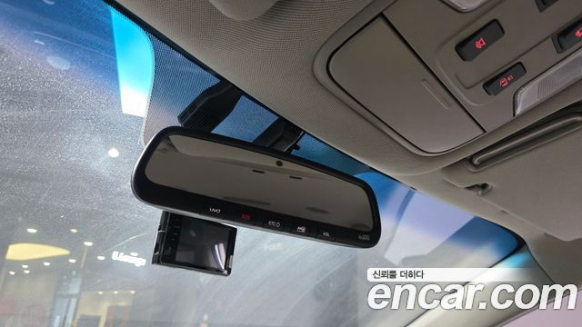 Kia Canival 2019 — photo 28