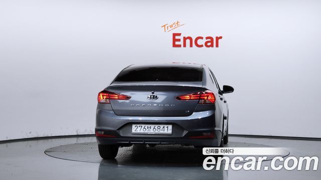 Hyundai AVANTE 2020 — photo 4