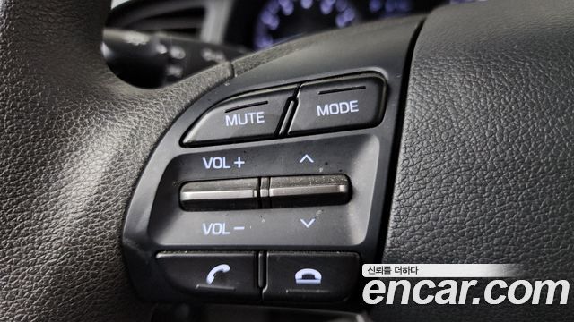 Hyundai AVANTE 2020 — photo 27