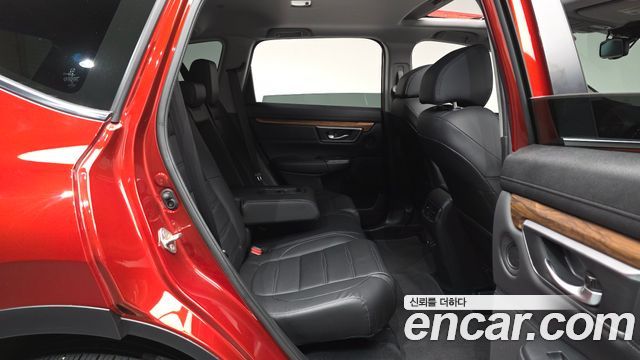 Honda CR-V 2019 — photo 17