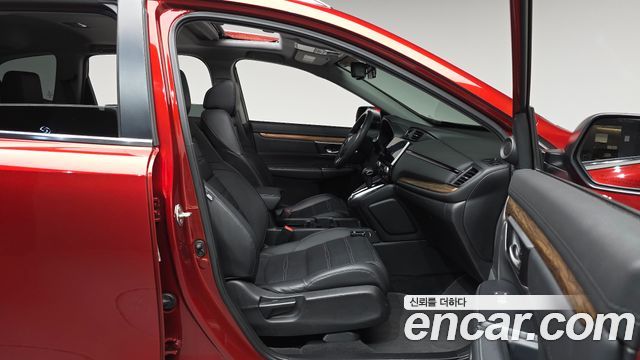 Honda CR-V 2019 — photo 16