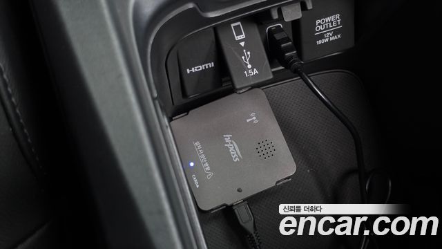Honda CR-V 2019 — photo 28