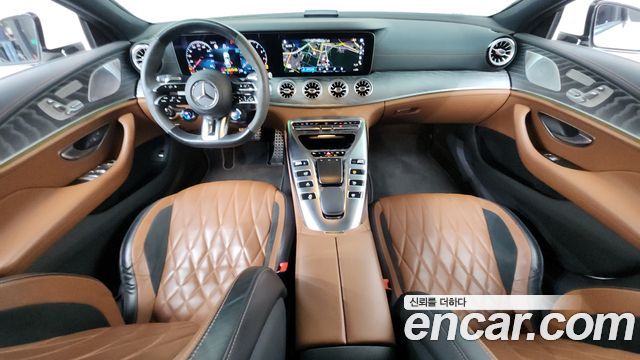 Mercedes-Benz AMG GT 2023 — photo 10