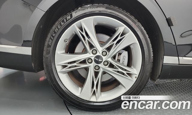 Genesis G90 2023 — photo 5