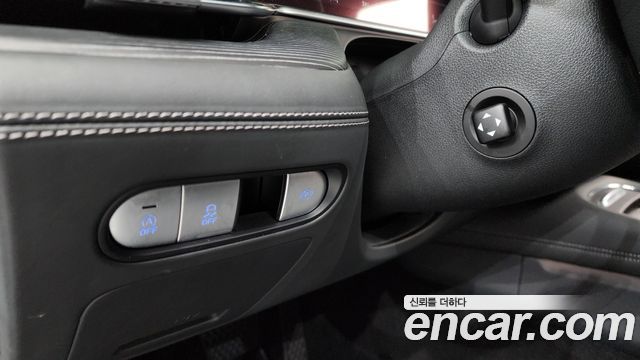 Genesis G90 2023 — photo 27