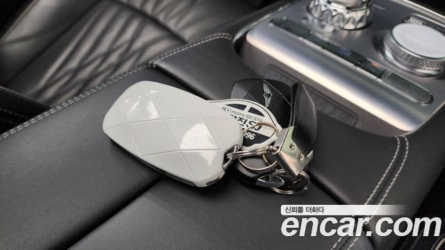 Genesis G90 2023 — photo 34