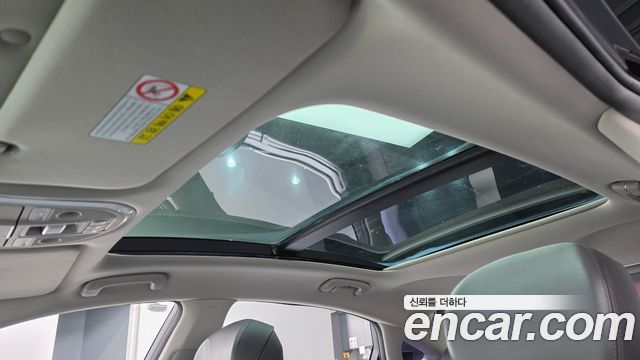 Genesis G80 2018 — photo 25