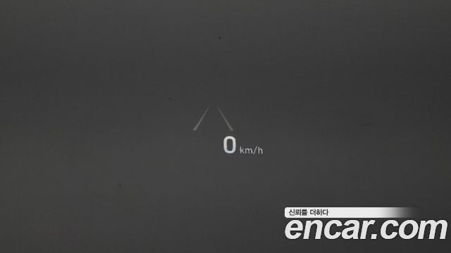 Genesis G80 2018 — photo 32
