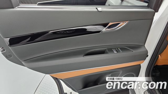 Genesis GV80 2025 — photo 15