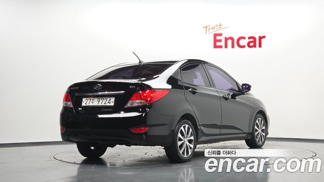 Hyundai Accent 2014 — photo 2