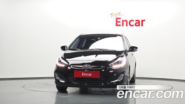 Hyundai Accent 2014 — photo 3