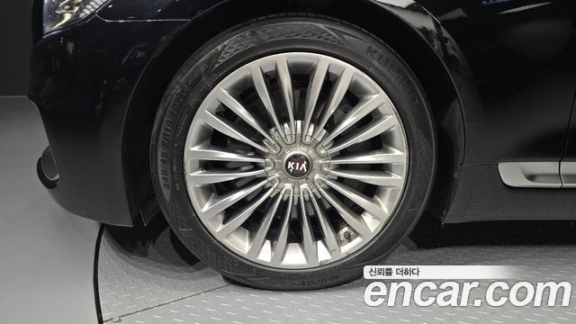 Kia K9 2019 — photo 5
