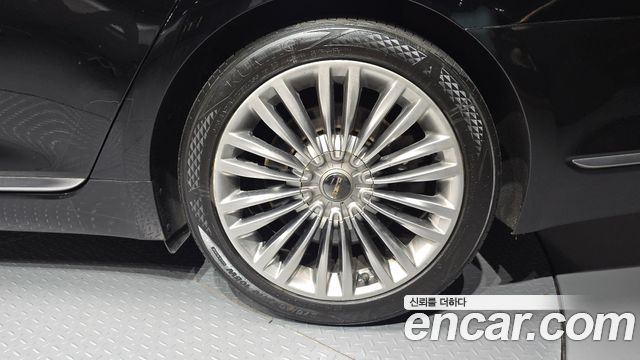 Kia K9 2019 — photo 7