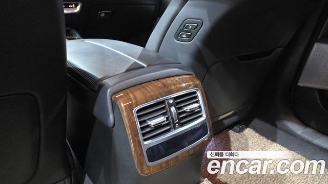 Kia K9 2019 — photo 31