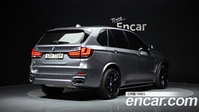 BMW X5 2014 — photo 2