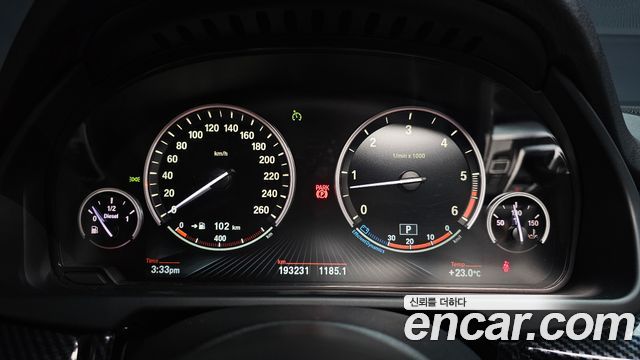 BMW X5 2014 — photo 11