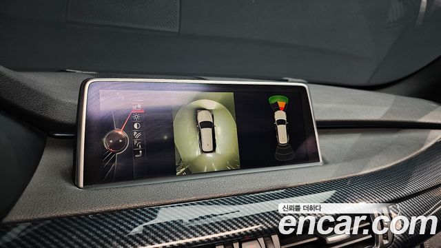 BMW X5 2014 — photo 21