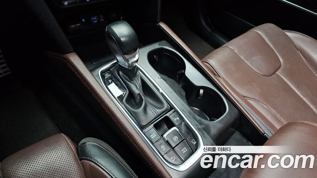 Hyundai Santafe 2019 — photo 12