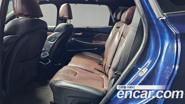 Hyundai Santafe 2019 — photo 16