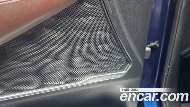Hyundai Santafe 2019 — photo 29