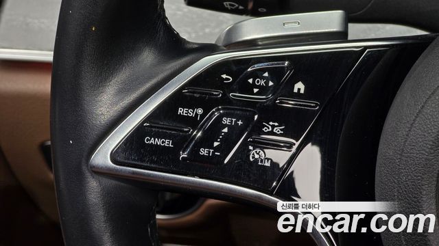 Mercedes-Benz E-Class 2022 — photo 31