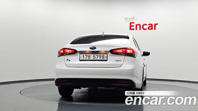 Kia K3 2018 — photo 4